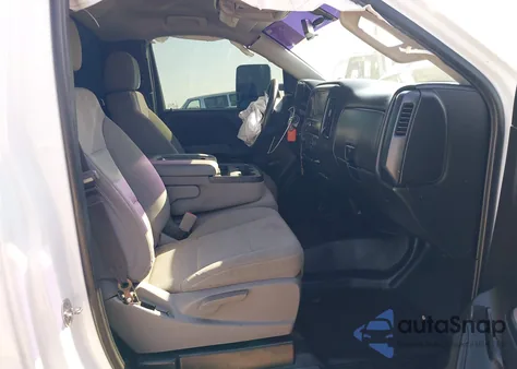 2017 Chevrolet Silverado 1500 Wt z USA, uszkodzony, nr VIN 1GCNCNEH3HZ354904